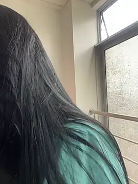 LuxeBrunetteXXX - PLAY PUSSY CLOSE UP AT CLEAN WORK🧹🤫