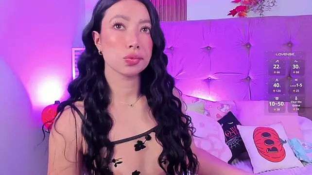 Lilyy_evanss - Teasing my bobs