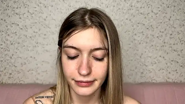 Shinin_Robi - slap my ass in doggy pose