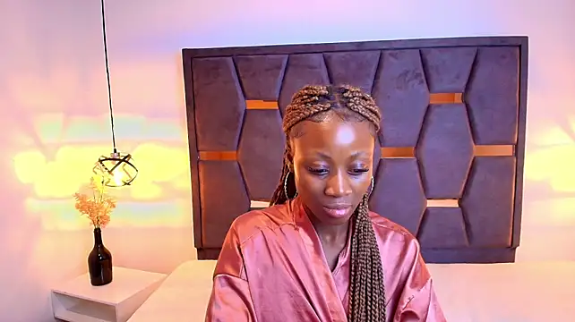 Sara_Naugty - DOGGY NAKED+OIL+PLUG ANAL🙈