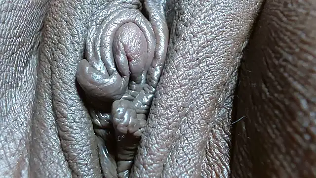 Morenahott1