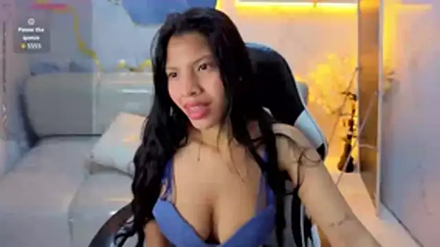 Emily_smith_t - cream in my tits