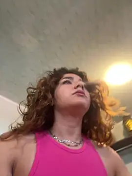 Honeymuse - show my tits and touch my self