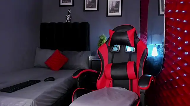 Maya_Storm_ - I like to dance to turn you on