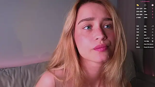 AliviaWithLove - Little lower my panty <3