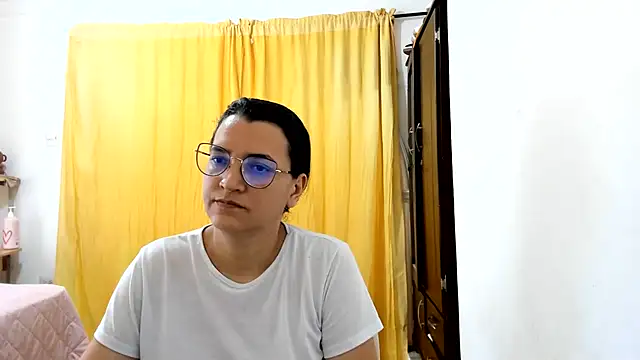 MARILYN_GARCIA - squirt cum ass