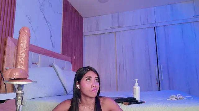 Mia_hank - squirt in you face