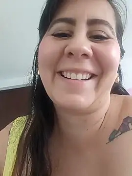 Sophie_tyler1 - Show feets