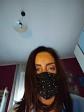 Akemi_rossi - Togliamo gonnella
