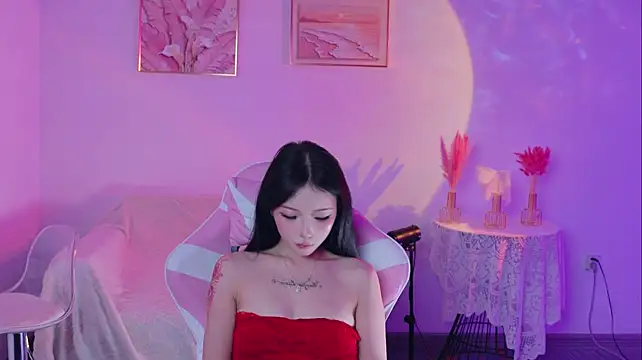 Xiyu-Ada - 😍精油揉屁股