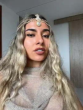 Kataliina___ - Fuck pussy with torso