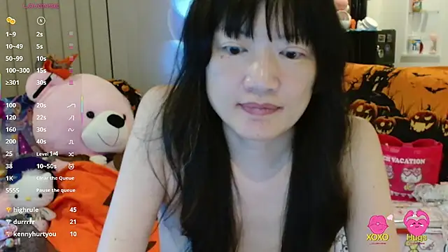 SilViAjpn - Flash tits