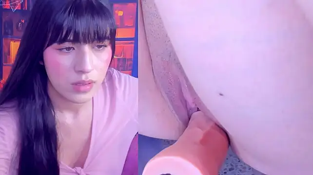 Molly_cm - Big squirt + show tits