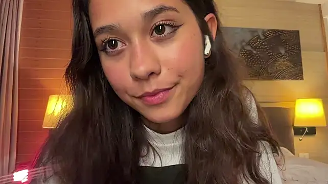ReynaMccarron - lets do soft dance together