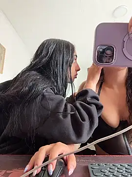 Lily_Rush - Buttocks squeeze