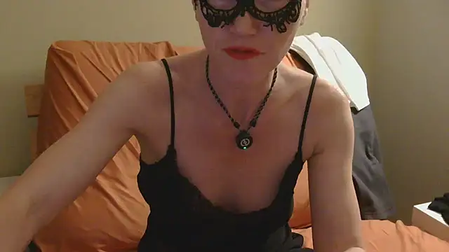 HannaAX - panties off in mouth