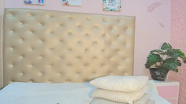 NathalyLeen - Control toy