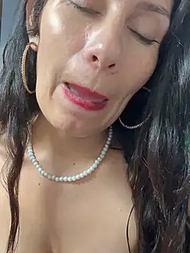 ALYSSON__11 - Dommi + squirt