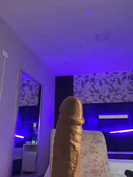 GiselOrtiz - Bounce that huge ass + CLOSE UP 🍑🔥