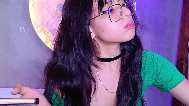 Abril_collinz - ⭐ GO TOPLESS ⭐