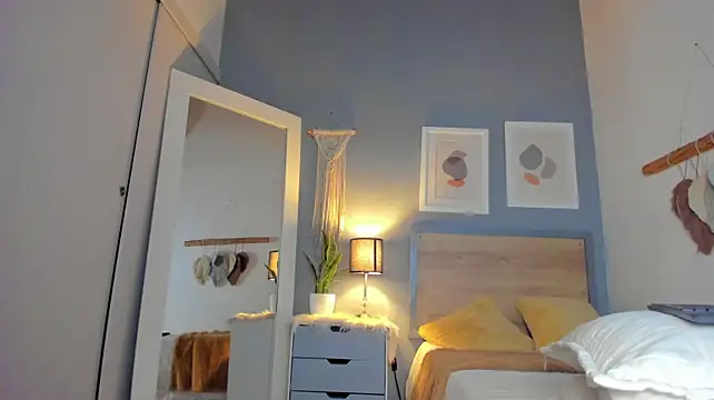 DeniseBurton - Doggy and hard spanks😈🍑