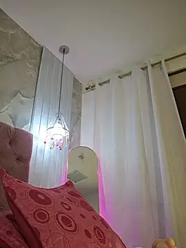 Gabby-Sweet - They fuck my pussy until white cream