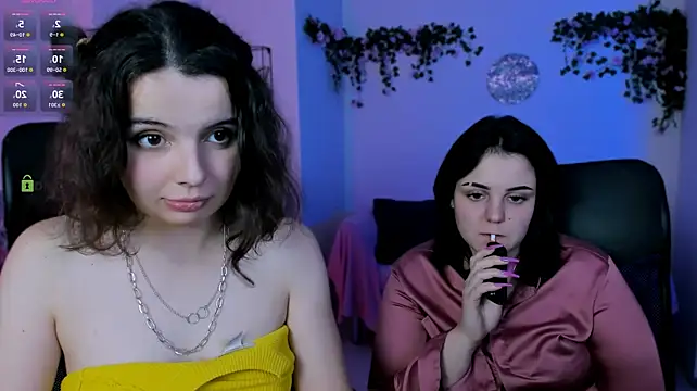 Mia_mooon_ - doggy in panties