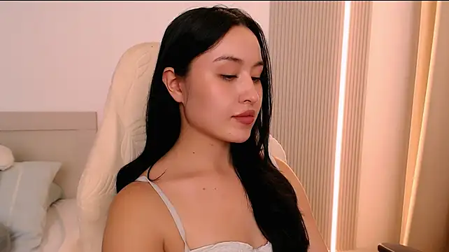 Ann__Cute - touch my breast under top