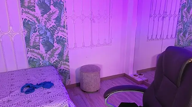 _lili_rose_ - Panty down for you