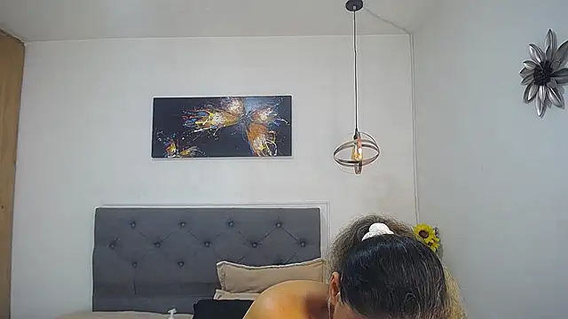 Sasi_luna - Sexy dance + All naked 🌸🌸