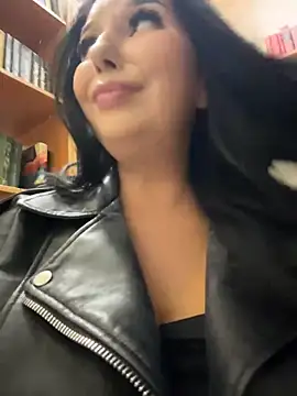 Tisha_Busty - TOP OFF under JACKET+Shake BOOBS in KFC