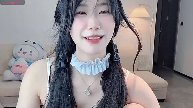 Luminous4173 - 感觉香香的 打PP3下