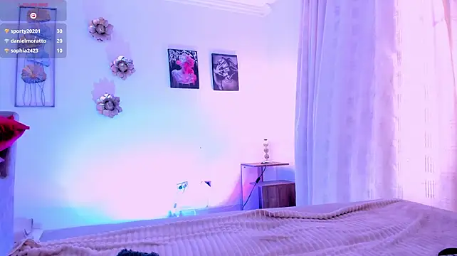 DavinaClairee - FINGERING PUSSY