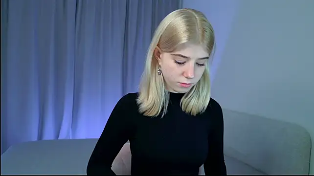 Bella_amory - SPANK MY ASS HARD (10x) ✋🏼🍑