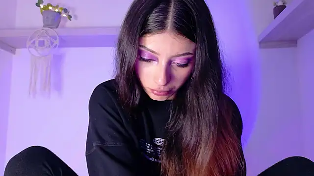 Adrianna5_