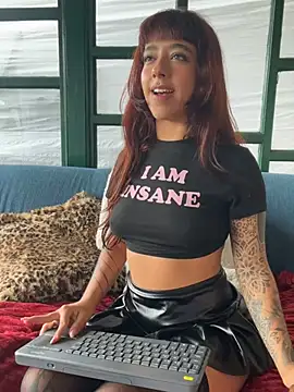 AliceMrtnz - Show tits-ahegao face