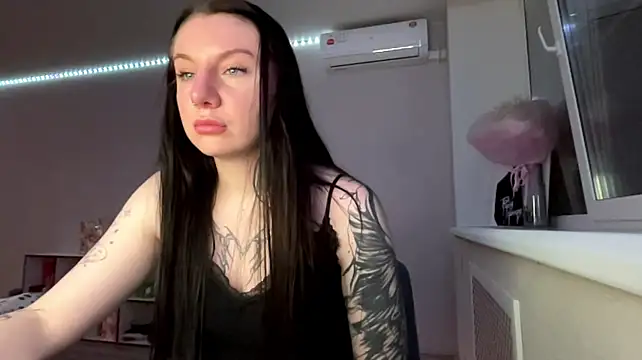 GeraroWasley - sexy massage my boobs under top😈