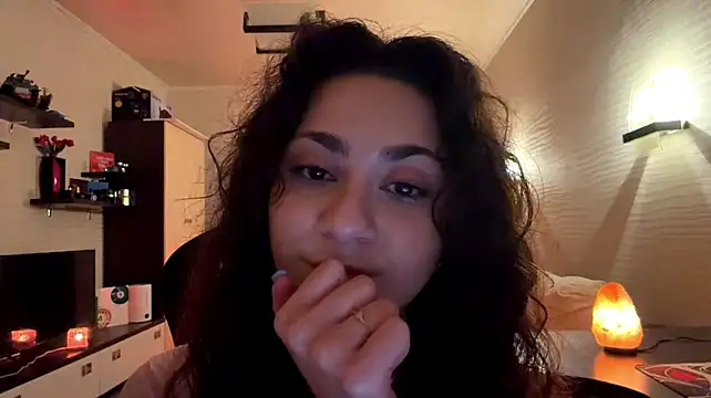 JaquelynRollend - Should I tease my belly?