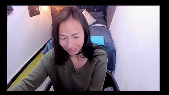 Chantal_fox__ - DOGGY STYLE+SPANKING MY ASS X5🍑