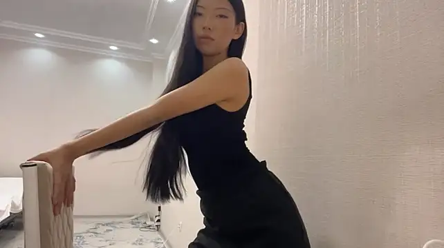 SilvaAmsler - lick and bit my lips