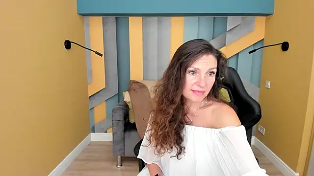EllaLong - take off my bra