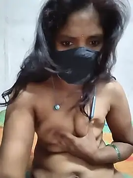 Deepa-telugu143 - Boobs oil massag in public