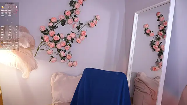 More_Sonne - show cute boobs!