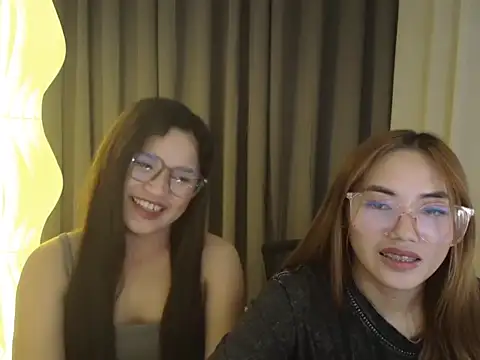 Sexybabedine - squirt play pussy