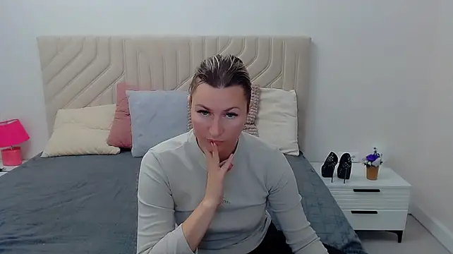 Incredible_Ariela - Bring me to orgasm.