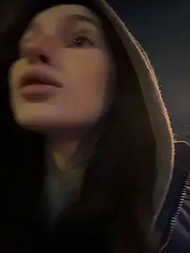 -missbehaving- - show bare ass in bus window