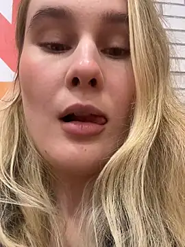 SiaLater - Sia lower pants&🐫toe her fat pussy inWC