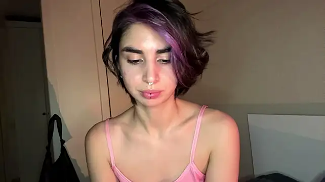 JessiaRuezga - Make your breasts shake in the frame 😈