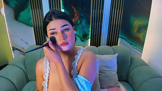 Venusowen_ - oil in tits