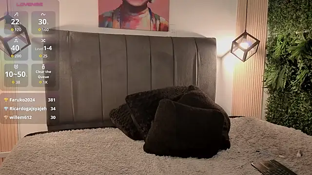 Jullzz__ - SHOW PUSSY